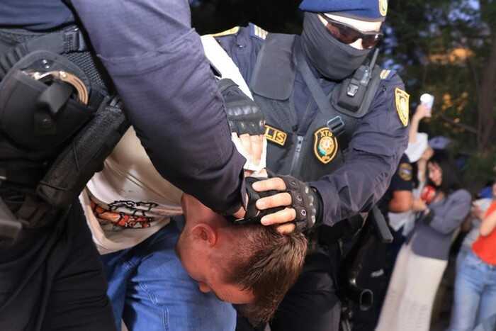 Восемь граждан РФ получили по 4 месяца ареста в Азербайджане