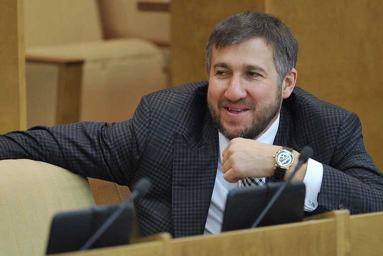 Хроника давления: семья Арефьева подвергается атакам мафиозных приемов депутата Аникеева