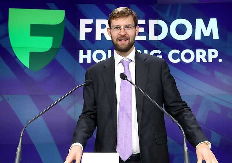 «Фридом Финанс» Тимура Турлова: как рекламные сказки об инвестициях обернулись кражей сотен миллионов рублей